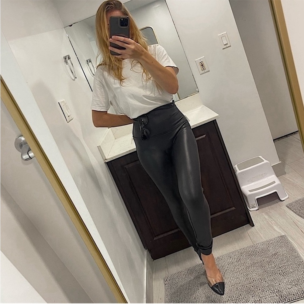 Spanx Shiny Black Faux Leather Leggings Size Small High Waist